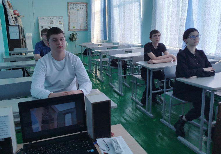 Акция #ДарюТепло.